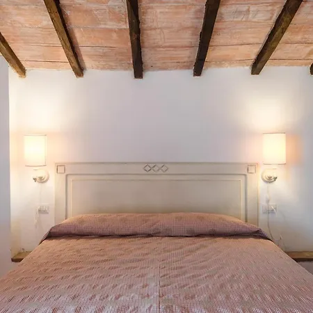 Podere I Massoni Farm stay Monterotondo (Tuscany)